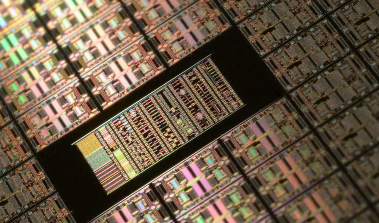 穿越供應(yīng)鏈風(fēng)暴帶，解碼分銷商不可替代的“戰(zhàn)略支點”效應(yīng)